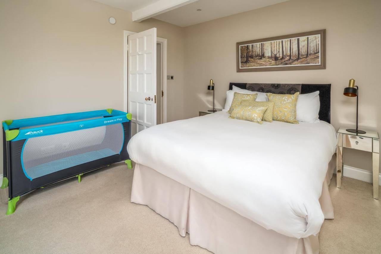 Castle Properties:Eton-The College Windsor Eksteriør bilde