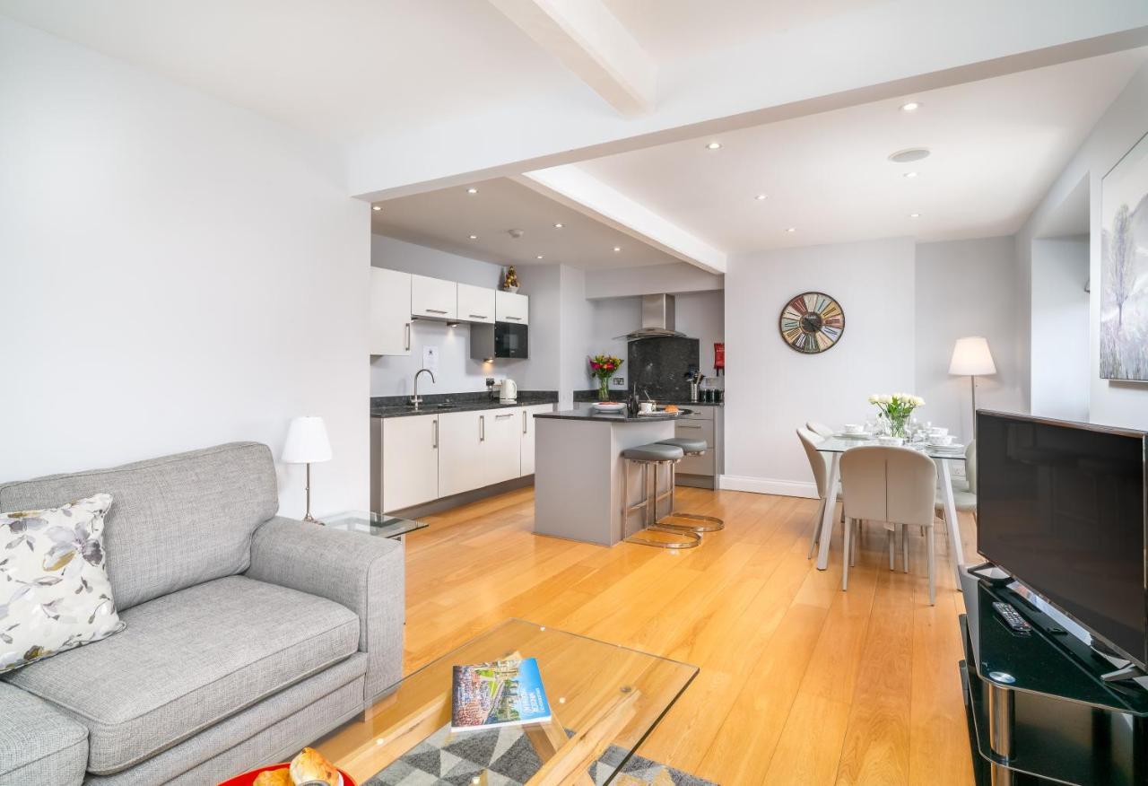 Castle Properties:Eton-The College Windsor Eksteriør bilde