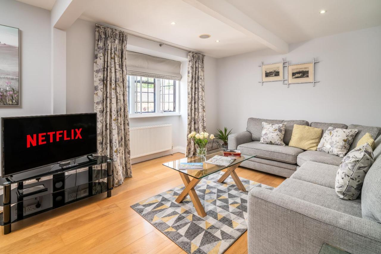 Castle Properties:Eton-The College Windsor Eksteriør bilde