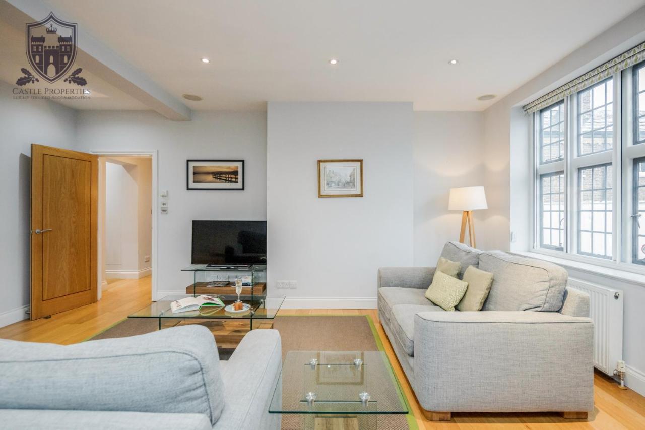 Castle Properties:Eton-The College Windsor Eksteriør bilde