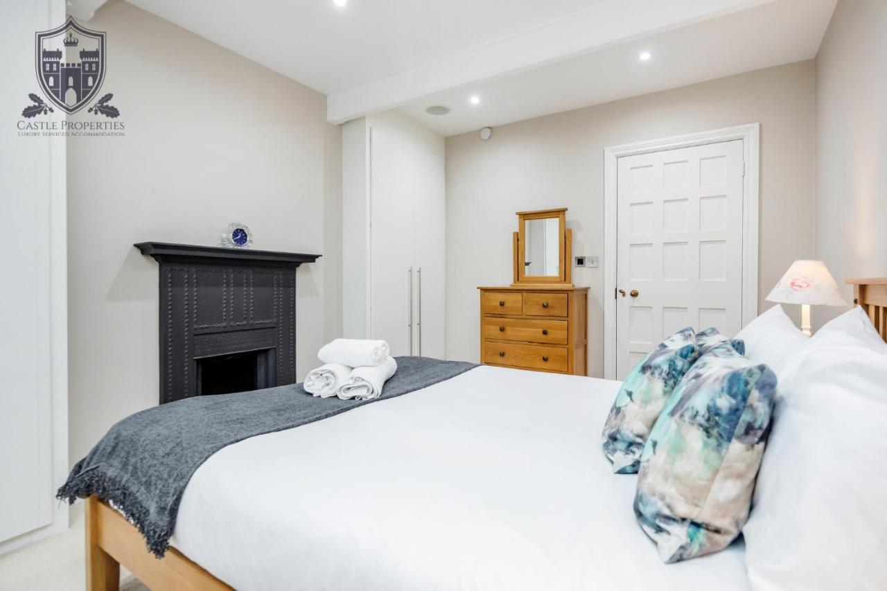 Castle Properties:Eton-The College Windsor Eksteriør bilde