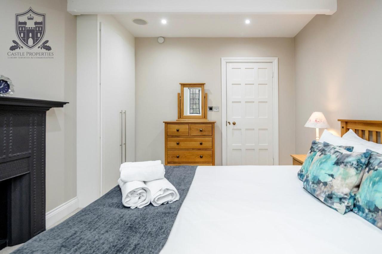 Castle Properties:Eton-The College Windsor Eksteriør bilde