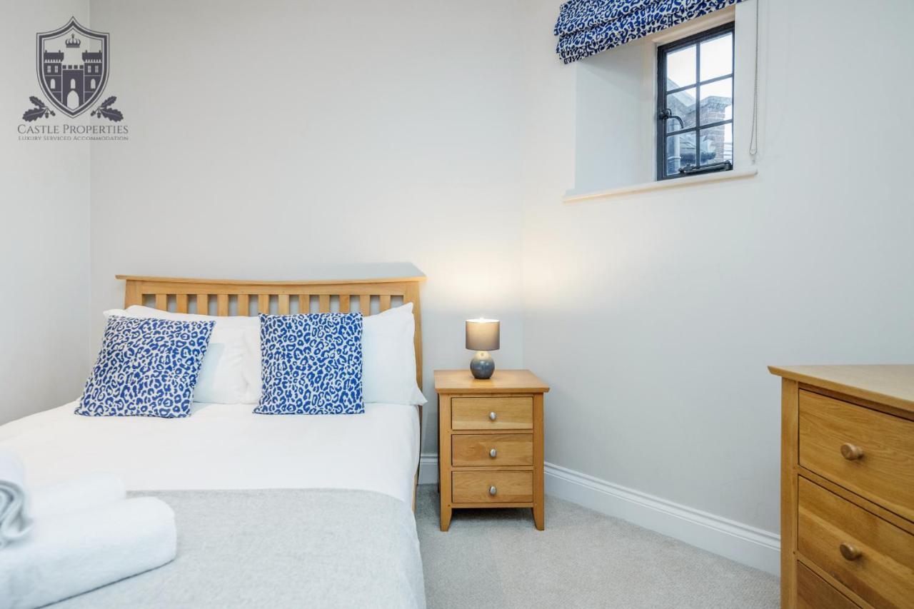 Castle Properties:Eton-The College Windsor Eksteriør bilde