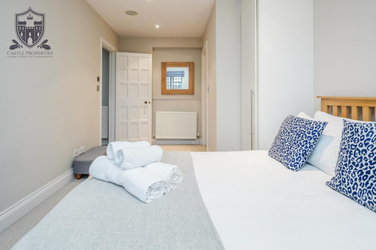 Castle Properties:Eton-The College Windsor Eksteriør bilde